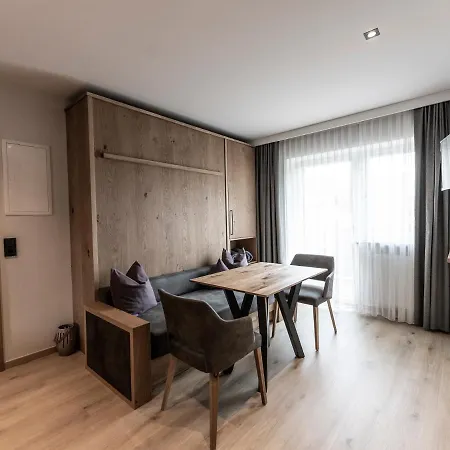 Frau Gans - Pure Mountain *