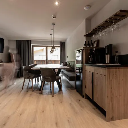 Frau Gans - Pure Mountain Saalbach-Hinterglemm